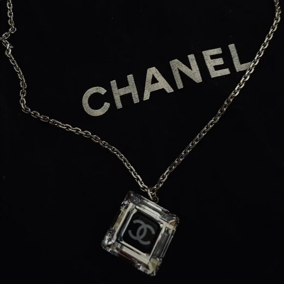 CHANEL CC Y2K Authentic necklace - Picture 3 of 8